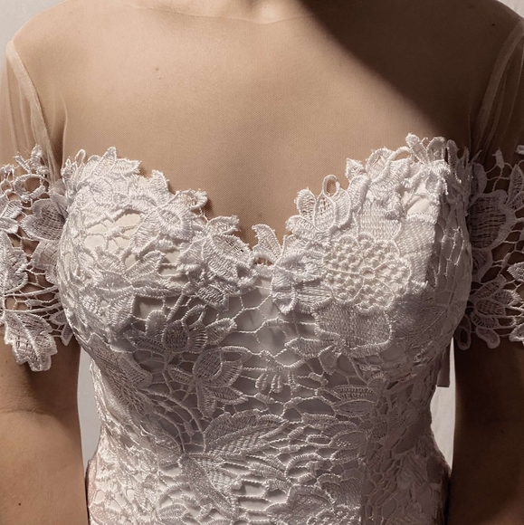 Boho style wedding dress - Picture 3 of 6